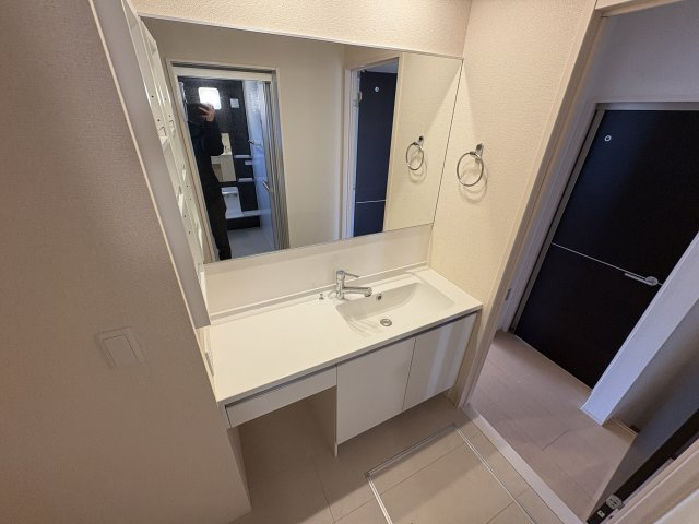 ピアチェ鈴蘭の浴室