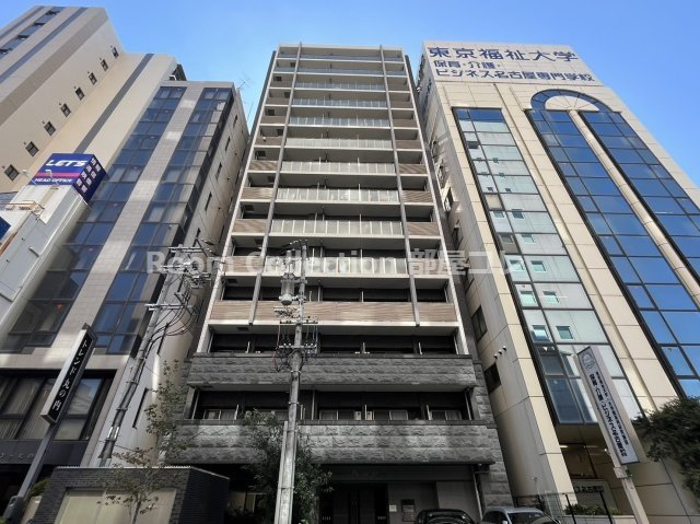 プレサンス栄ブリオの外観