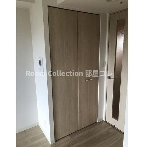 プレサンス栄ブリオの収納|同シリーズイメージ写真
反転色違い
現況と異なる場合現況優先