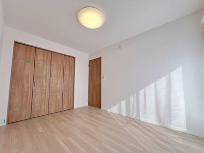 【洋室】 | コスモ東戸塚リブレ | ゆったりした洋室です