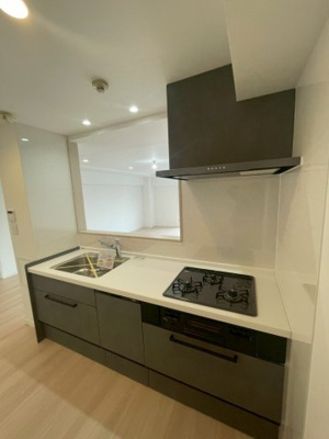 【キッチン】 | ワコーレロイヤルヒルズ横浜蒔田 | お料理しやすいキッチンです