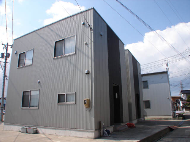 レカン　東長浜の外観