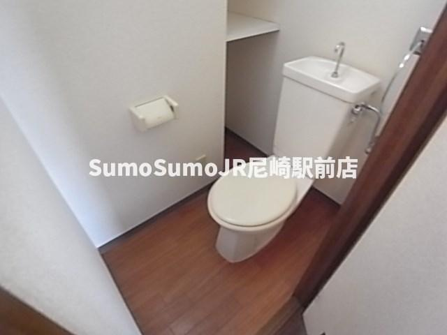 ラ・メゾンクレールのトイレ|清潔感のあるトイレです