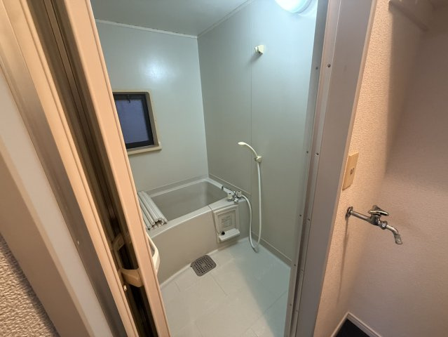 シャトーサイド白河Ⅱの浴室