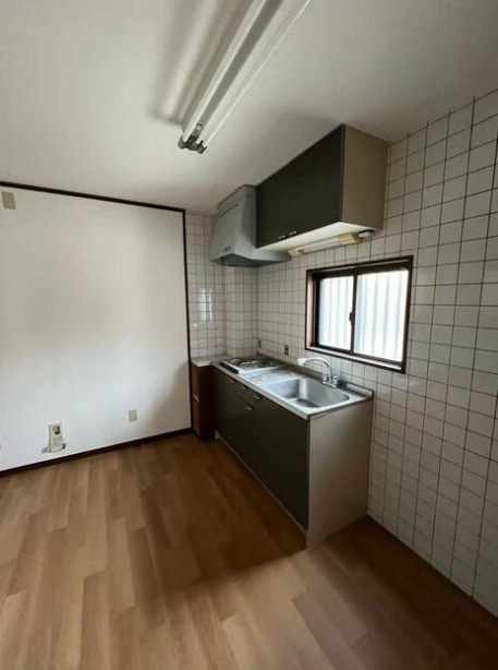 大阪市生野区新今里　一棟売マンションのキッチン