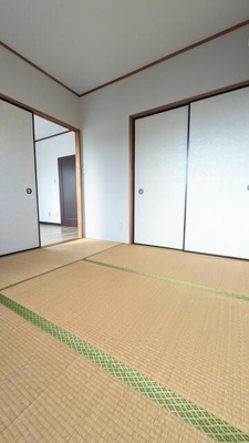 【寝室】 | メゾネ鳳(メゾネオオトリ)