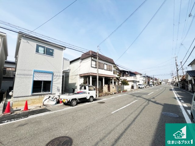 明石市藤が丘　第3期　新築一戸建ての前面道路含む現地写真|周辺は落ち着いた街並みの住宅地！子育てがしやすい住環境です！まだ未完成ですが、現地でしかわからない事もございます。是非一度ご覧ください。