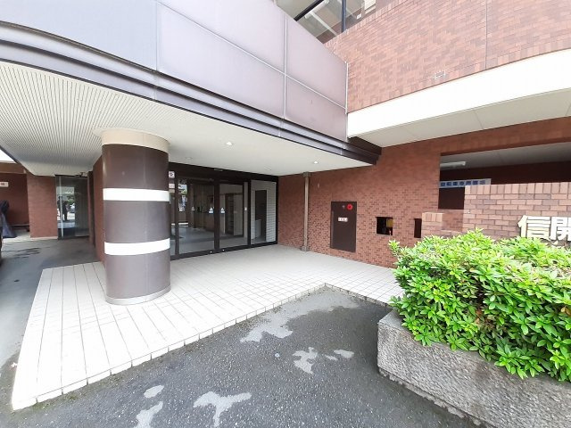 【エントランス】信開ウェラコート駅北 