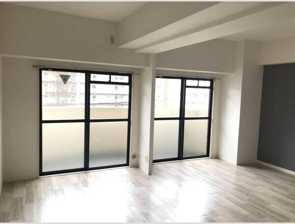 オーセント住之江の居間・リビング