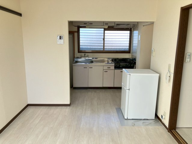 いずみハイツ石原Ⅱの居間・リビング