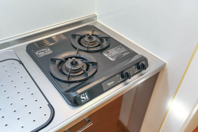 サヴォイテンジンスクワイヤー　3階のキッチン|別号室のものになります。現状優先。