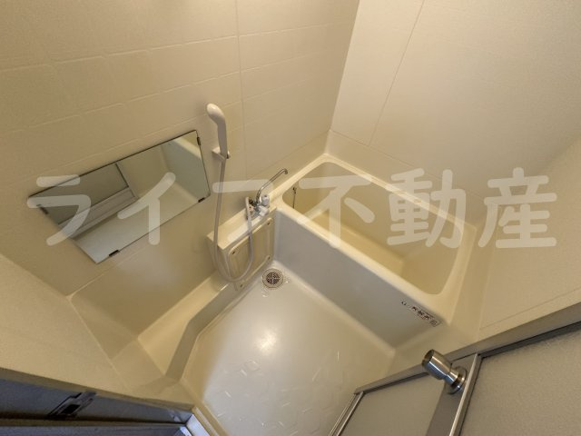 ナカトミサニーハイツの浴室