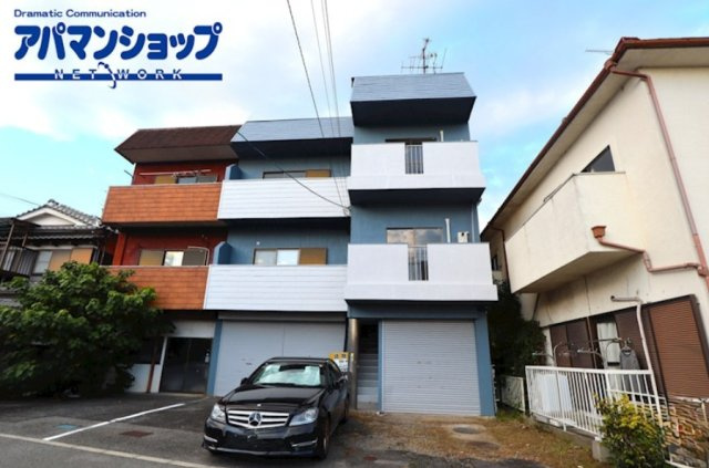 Revo郡山（レヴォ）