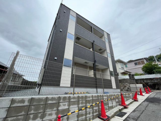 グランユイナス塩屋