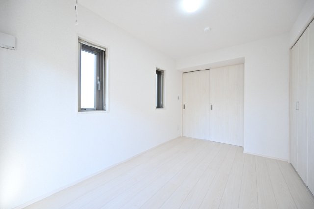 エルミ上落合の洋室|使い勝手のいい洋室です