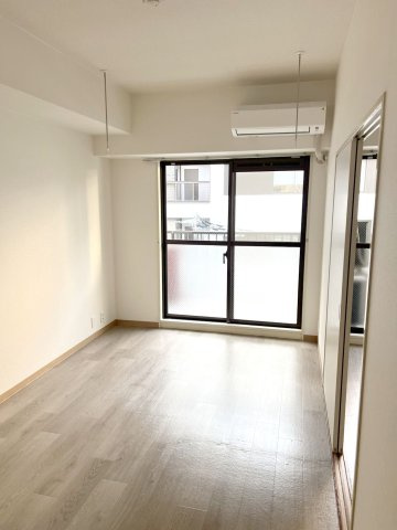 メゾンドビィフォーレの居間・リビング