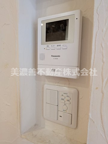 ６６３２０　岐阜市中中古戸建のセキュリティ