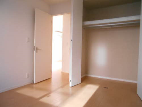 ドルチェⅠの収納|洋室6.4帖収納