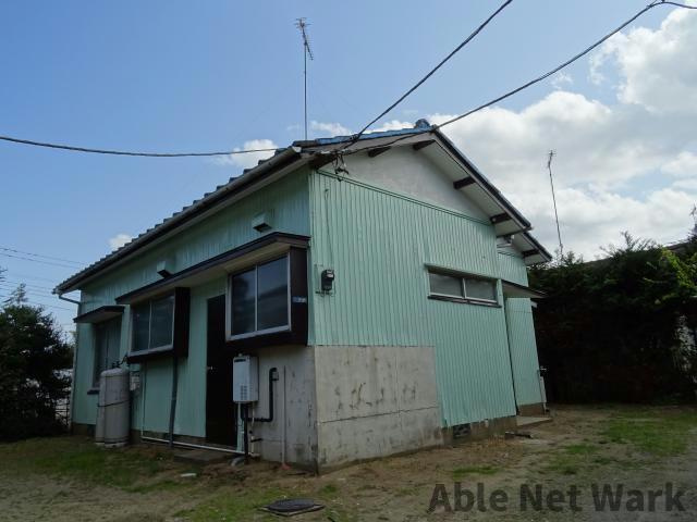 豊野荘Aの駐車場|自宅前駐車場