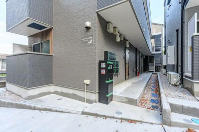 【エントランス】 | ベルグランデ吉野町