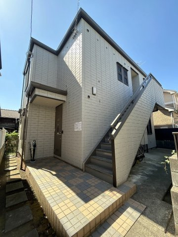 三鷹シャンテの外観