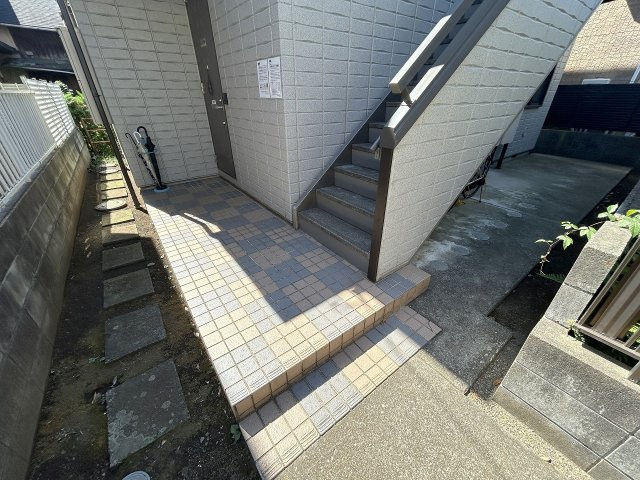 三鷹シャンテのエントランス