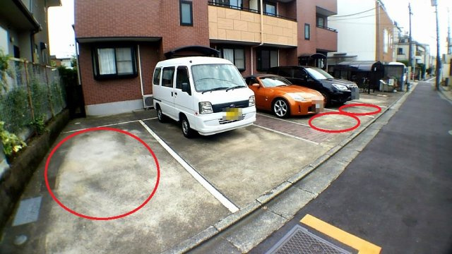 GRACE STARの駐車場