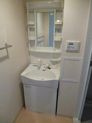 【独立洗面台】 | いずみマンションⅡ