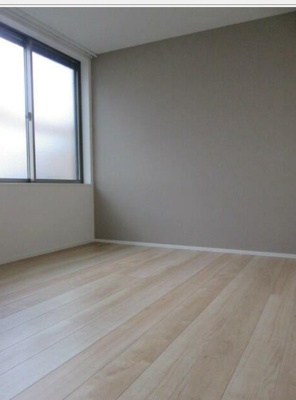 【居間・リビング】 | フェリーチェ方南町A | 6.6帖のきれいな洋室。