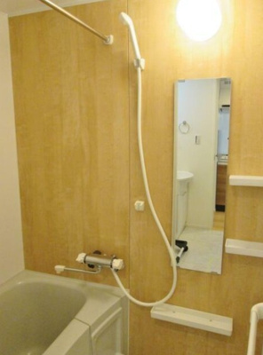 【浴室】 | フェリーチェ方南町A | 浴室乾燥機付きバス。