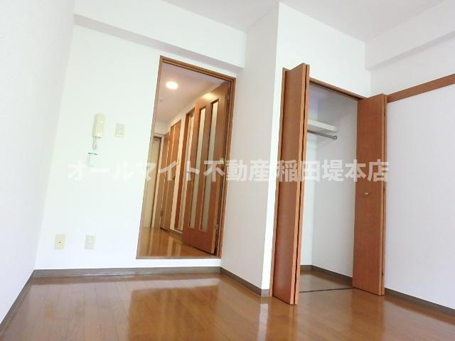 川崎市麻生区上麻生５丁目の賃貸マンションの内装