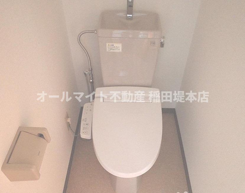 川崎市麻生区上麻生５丁目の賃貸マンションのトイレ