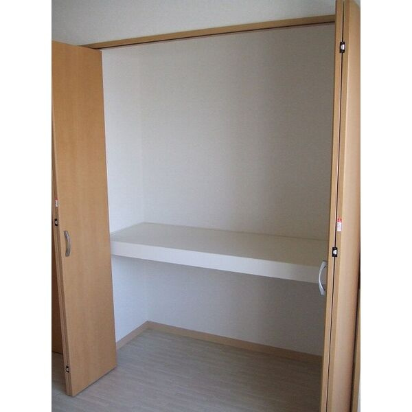 ボナール・河の収納