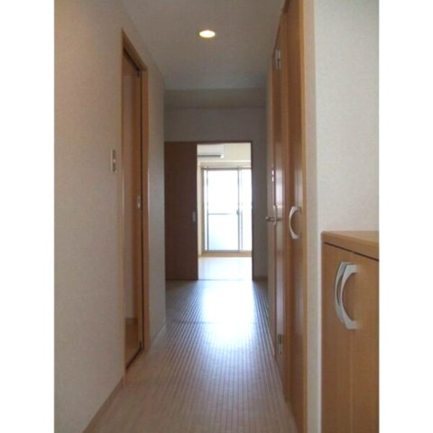 ボナール・河の玄関