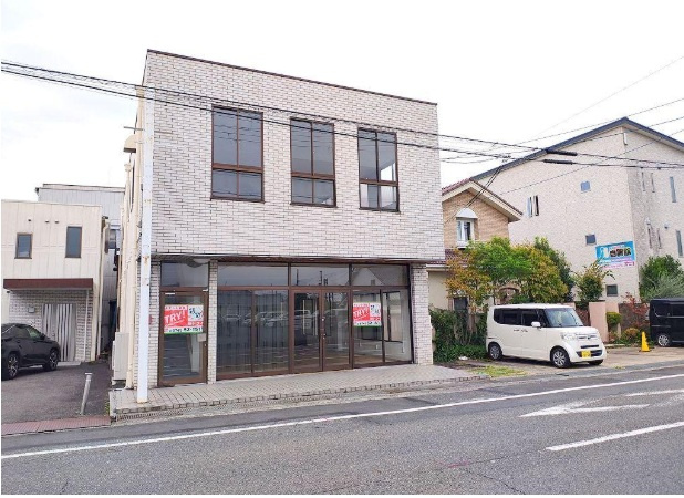 古萬ビル１棟貸しの外観
