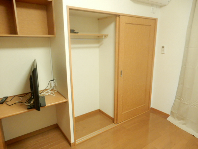 明石市大久保町大窪のアパートの収納