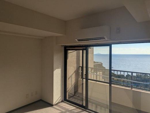 【居間・リビング】 | エクセルヴィラ伊豆赤沢