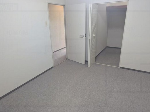 【洋室】 | エクセルヴィラ伊豆赤沢