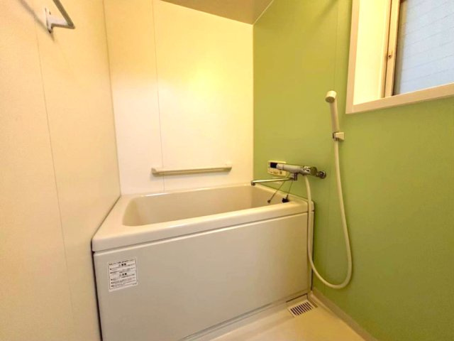 新檜尾台第四次住宅二二号棟の浴室