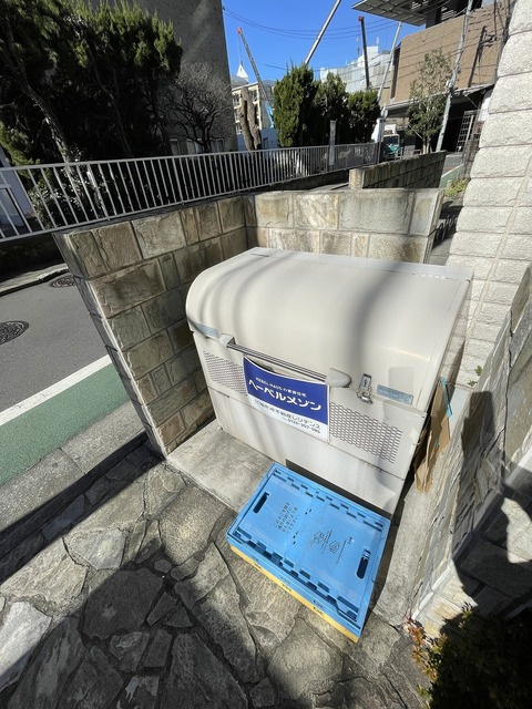メゾンフォンテーヌ Ｎのその他共用部分|★敷地内ゴミストッカー★