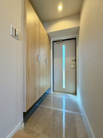 コアマンションネクステージ堀江町の玄関