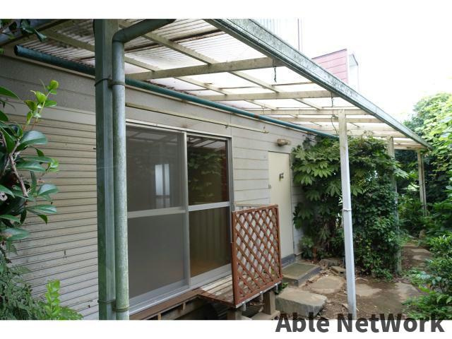 鹿嶋市中Ｉ戸建の設備|濡れ縁あり