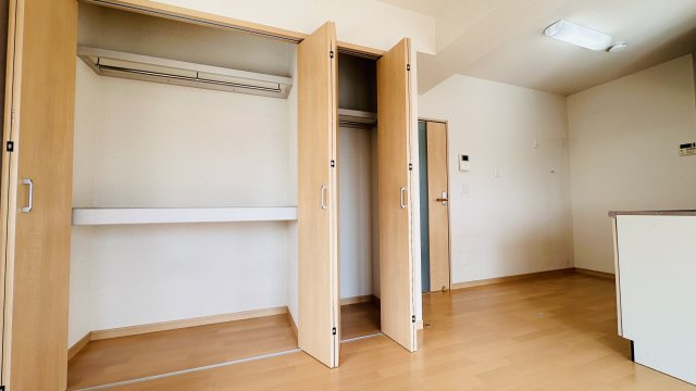 アンソレイエ祇園原の収納