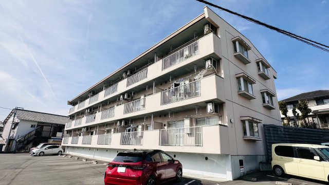 アンソレイエ祇園原の外観