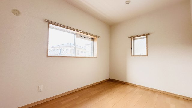 アンソレイエ祇園原の洋室