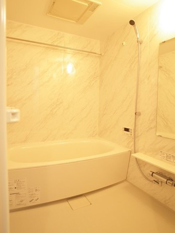 サニーコート麦野の浴室