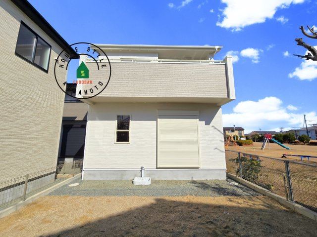 熊本市南区良町5丁目第1-4棟(2号棟)の外観|デザイン性のある外観です。