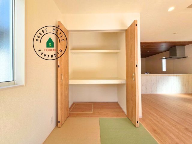 熊本市南区良町5丁目第1-4棟(2号棟)の内観：施工例|収納には困りません。