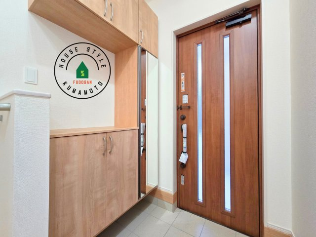 熊本市南区良町5丁目第1-4棟(2号棟)の防犯設備|二重ロックでしっかり防犯対策ができます。