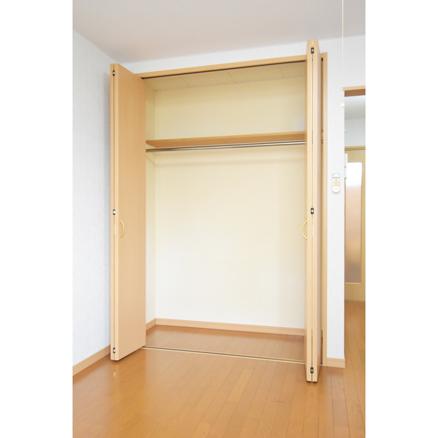 エリコーポ【10.000円キャッシュバック対象物件】の収納